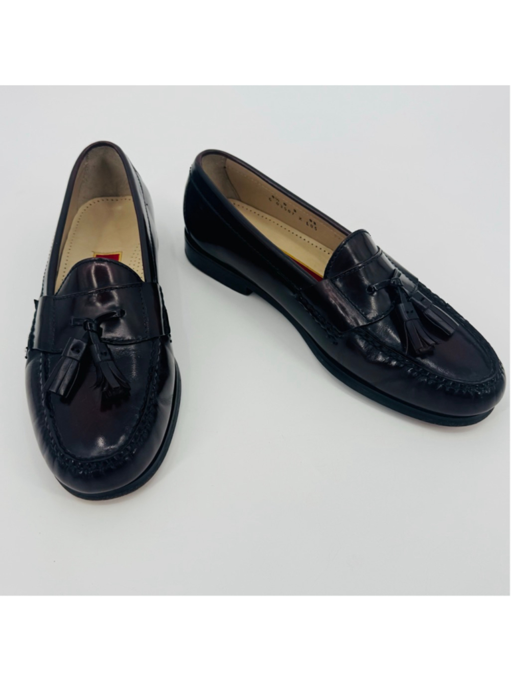 Vintage Cole Haan Burgundy Leather Tassel Loafers 8.5 - Picture 2 of 13
